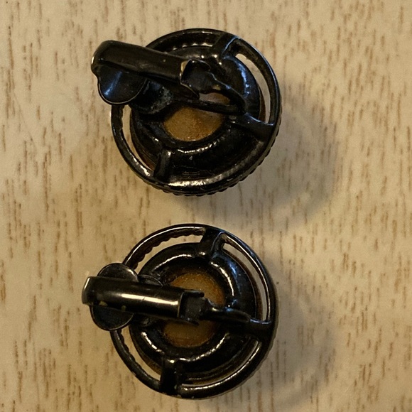 Fantastic vintage Rivoli rainbow volcano crystal clip on earrings - Picture 4 of 5